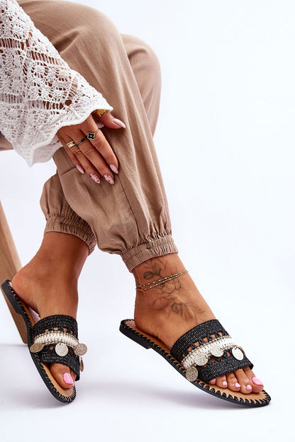 Clacquettes model 178442 Step in style