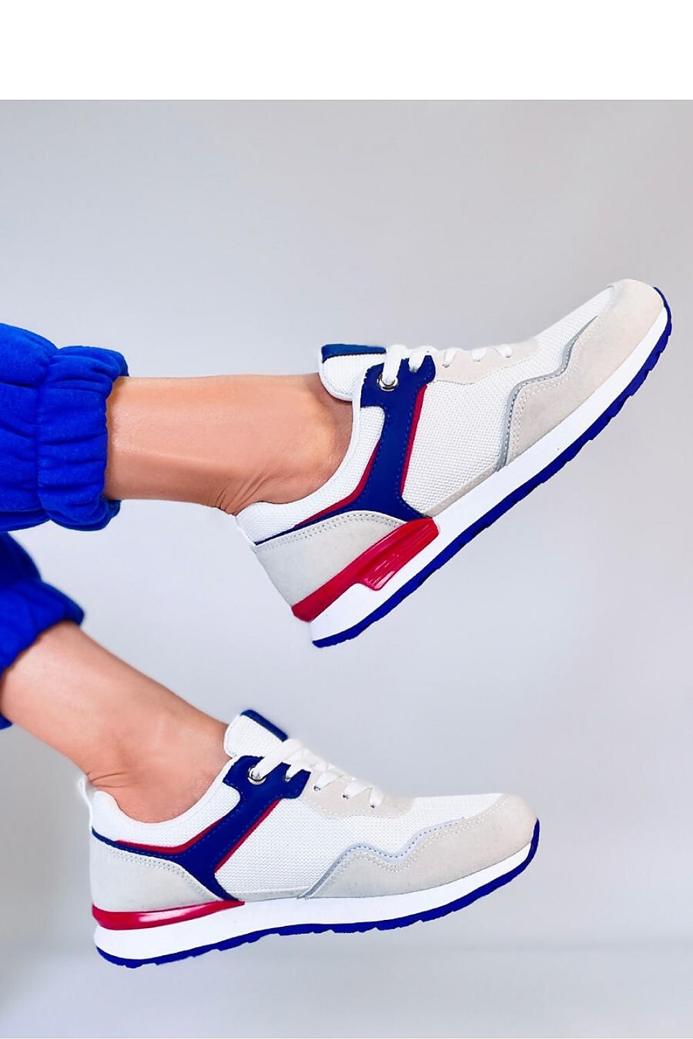 Sports shoes model 178773 Inello