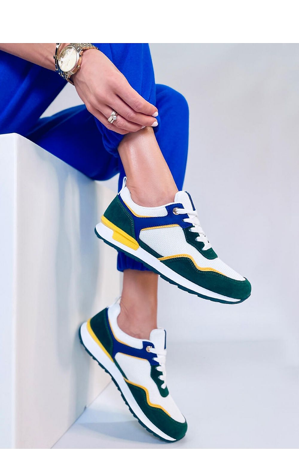 Sports shoes model 178774 Inello