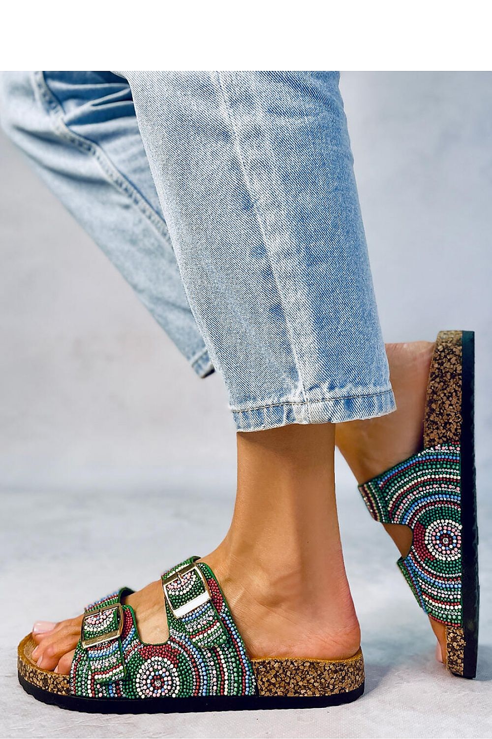 Clacquettes model 178845 Inello