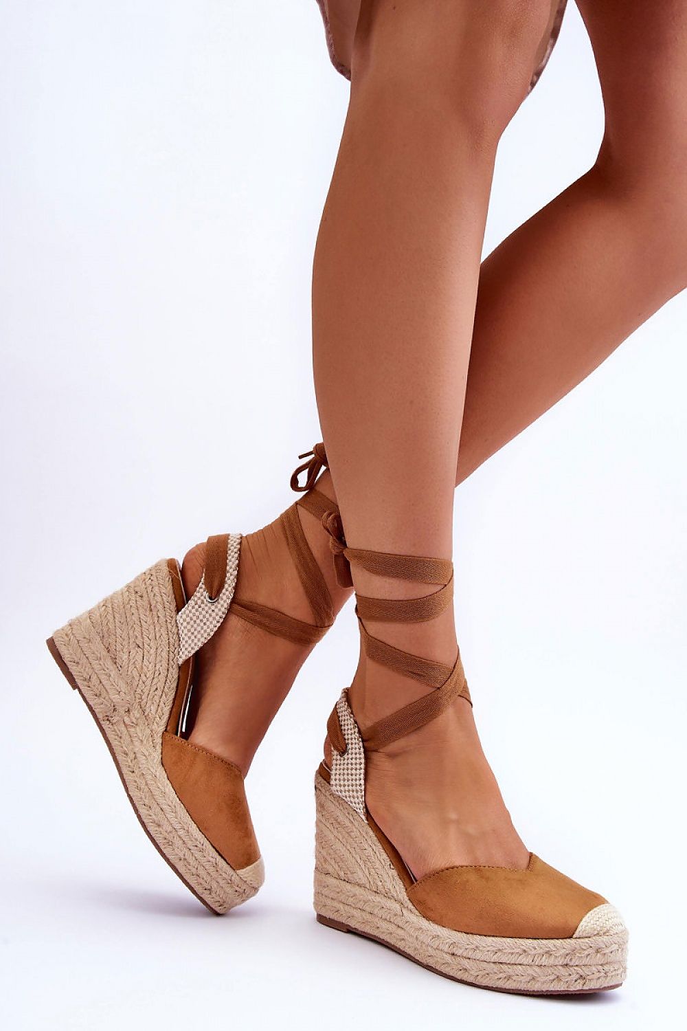 Cothurnes model 179153 Step in style