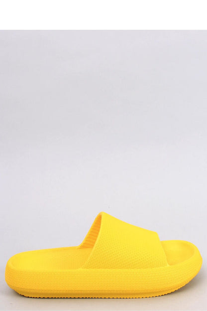 Clacquettes model 180436 Inello