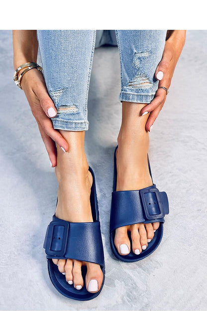 Clacquettes model 180571 Inello