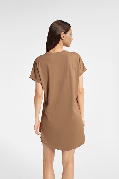 Henderson model 180876 nightgown