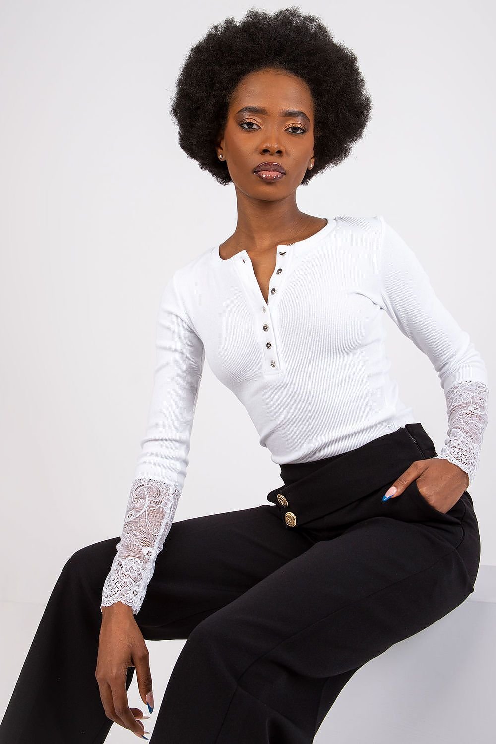 Blouse model 180885 Rue Paris