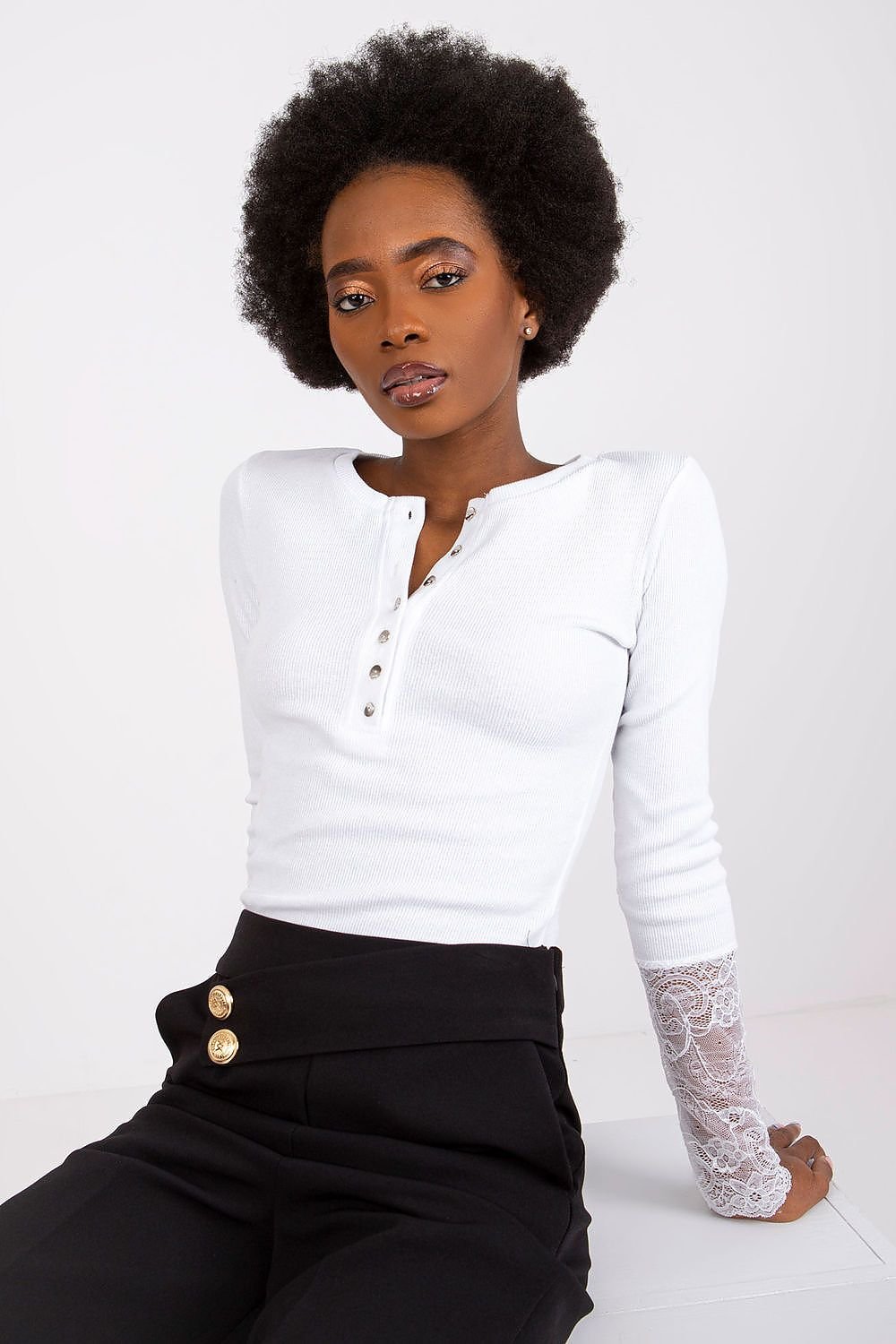 Blouse model 180885 Rue Paris