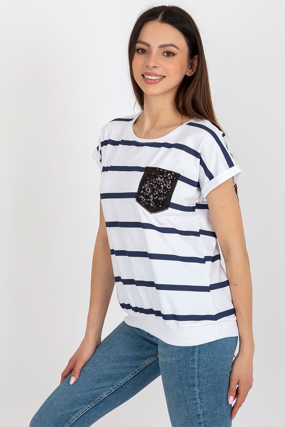 Blouse model 180950 Relevance