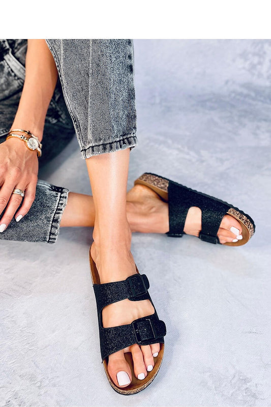 Clacquettes model 181046 Inello