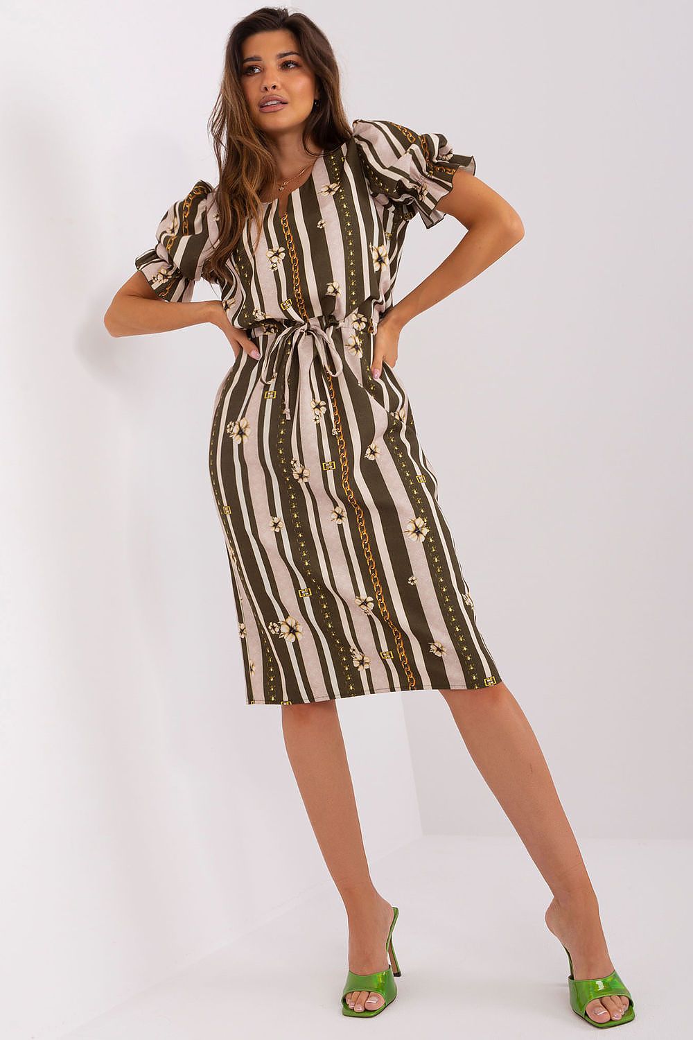 فستان نهاري موديل 182290 لاكيرتا