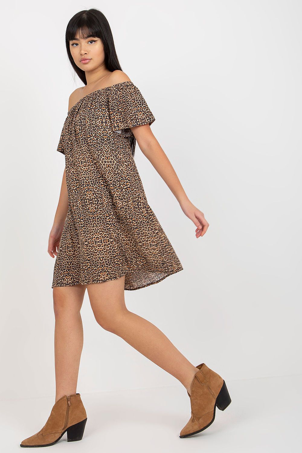 فستان نهاري موديل 182464 صنع حديثًا