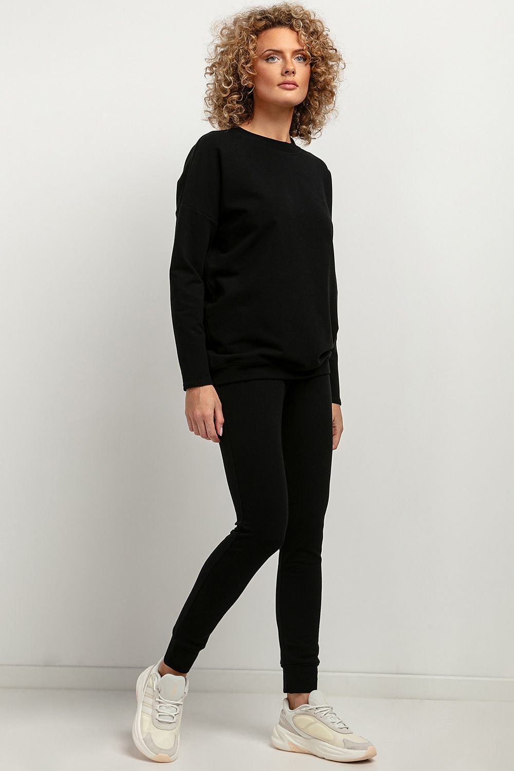 Pantalon survêtement model 183202 Tessita