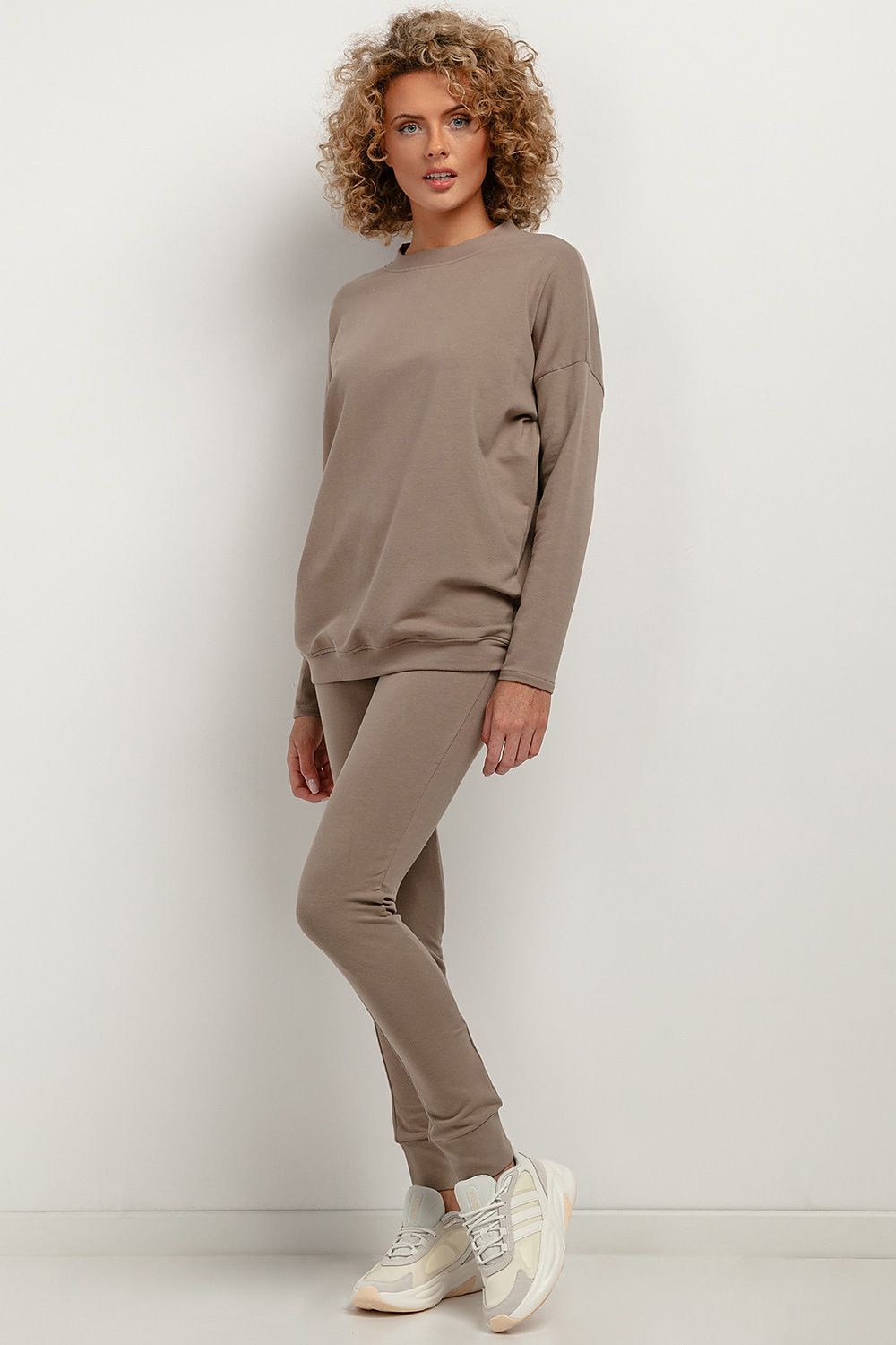 Pantalon survêtement model 183202 Tessita