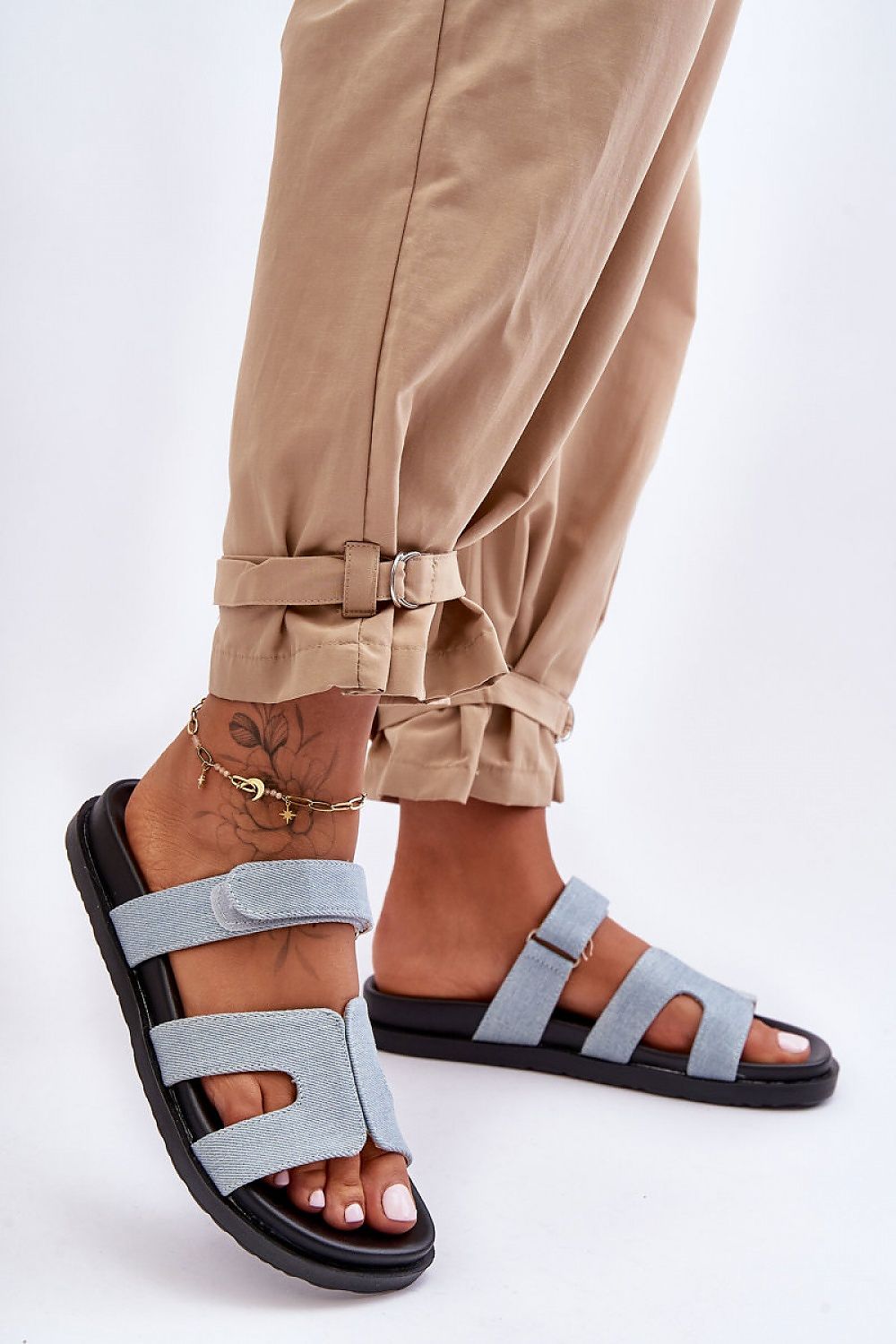  Clacquettes model 183451 Step in style 