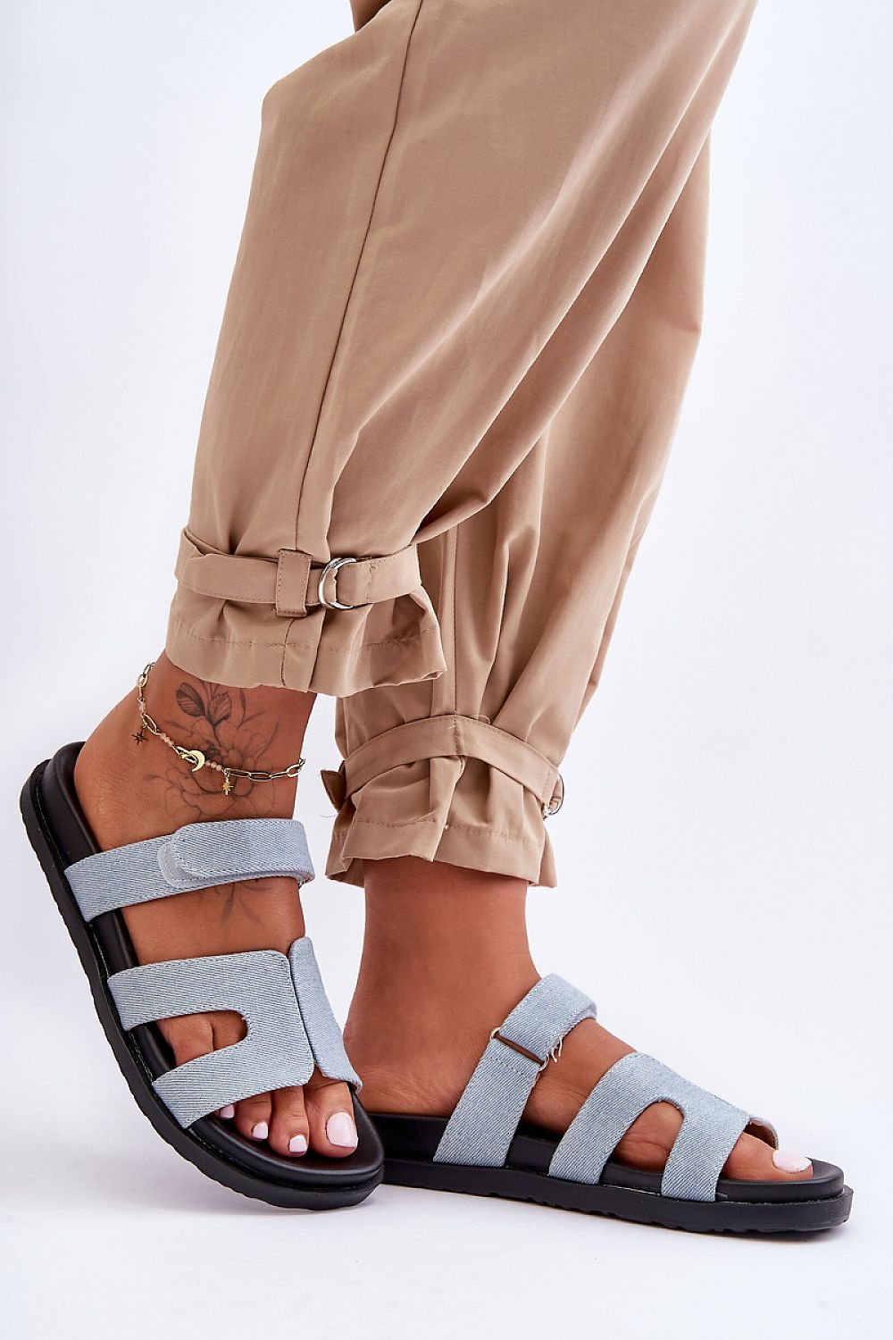  Clacquettes model 183451 Step in style 