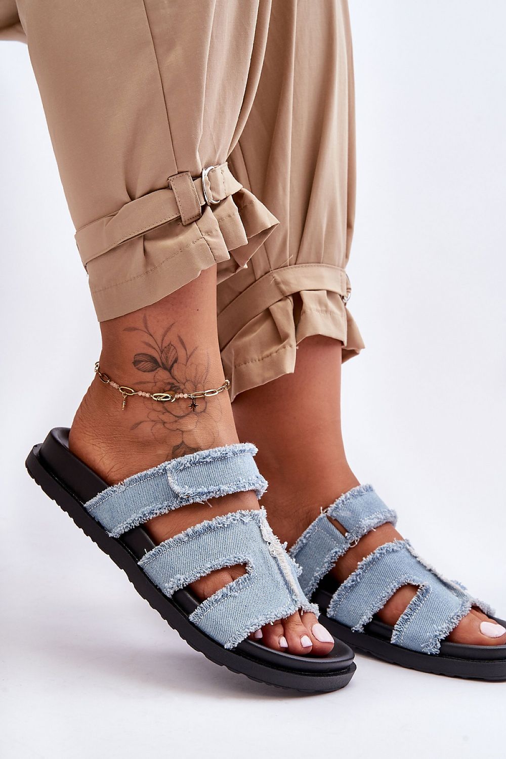 Slides model 183455 Step in style