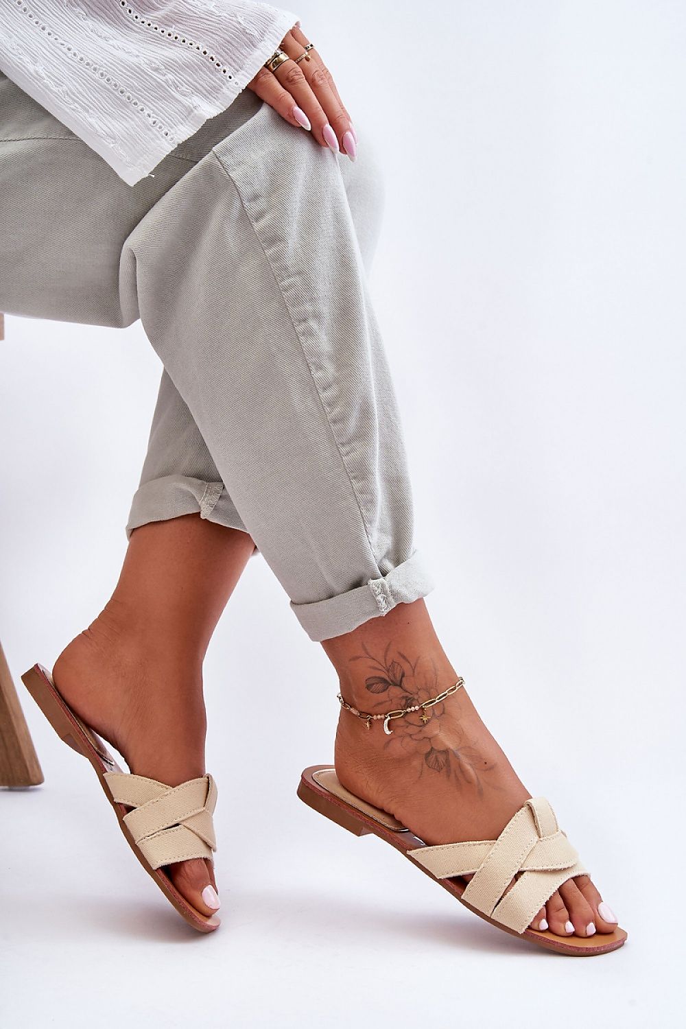 Slides model 183493 Step in style