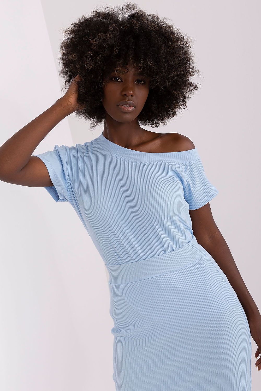 Blouse model 183529 Relevance