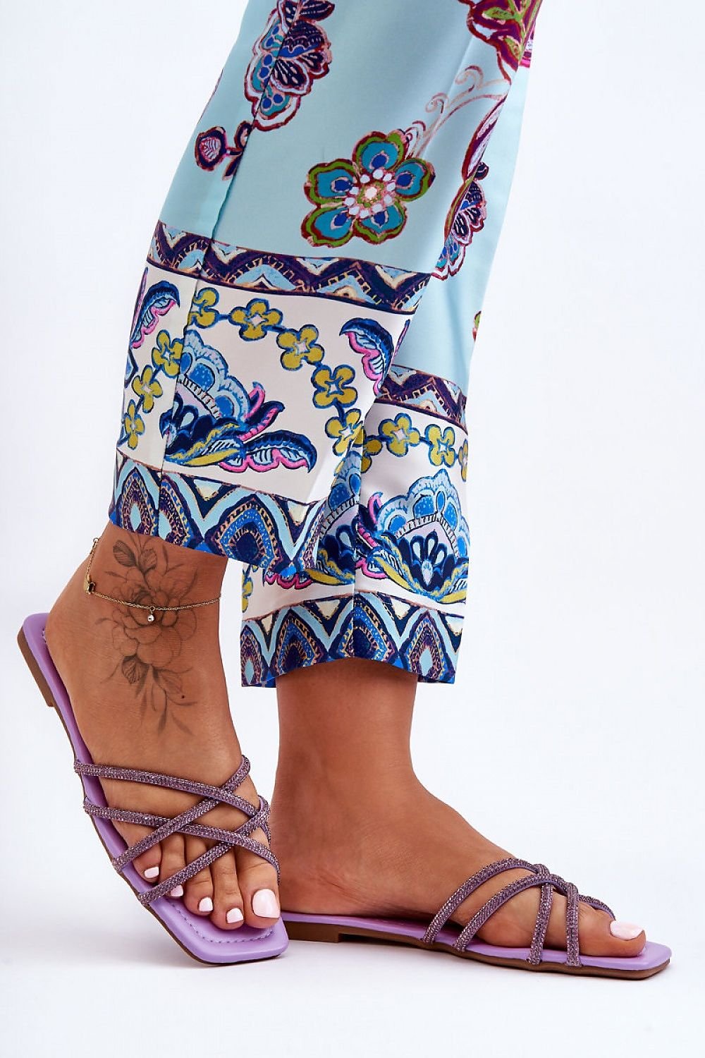 Slides model 183622 Step in style