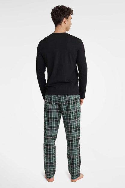 Henderson model 183840 pajamas