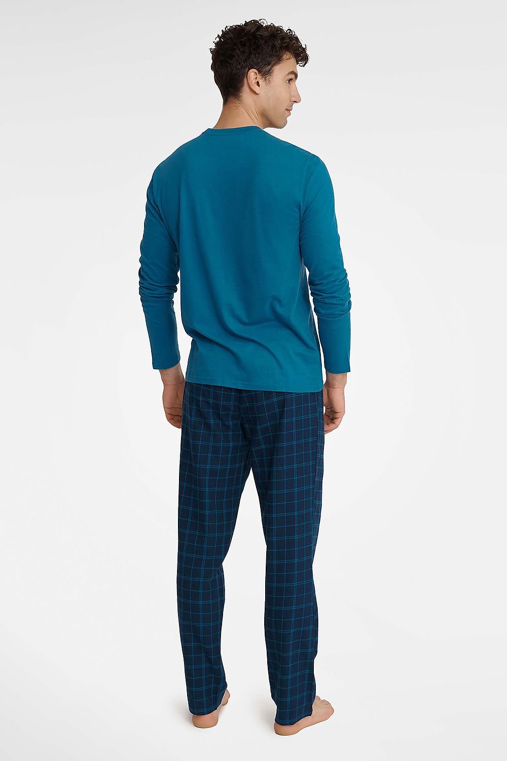 Henderson model 183841 pajamas