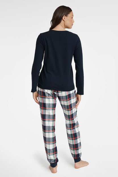 Henderson model 183858 pajamas
