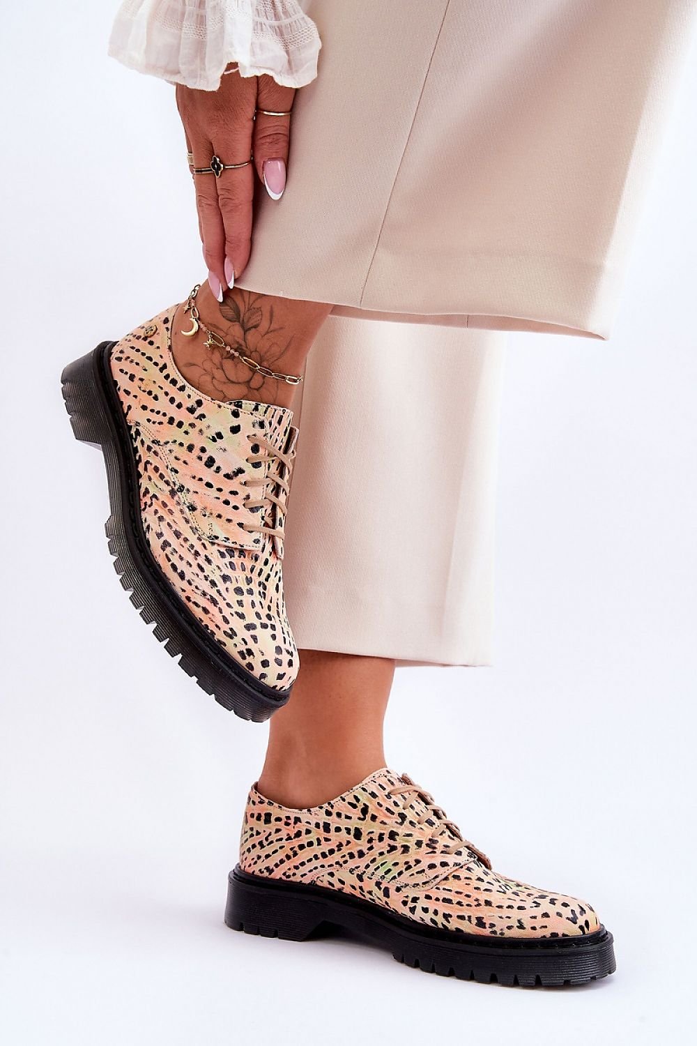 Low shoes model 183970 Step in style