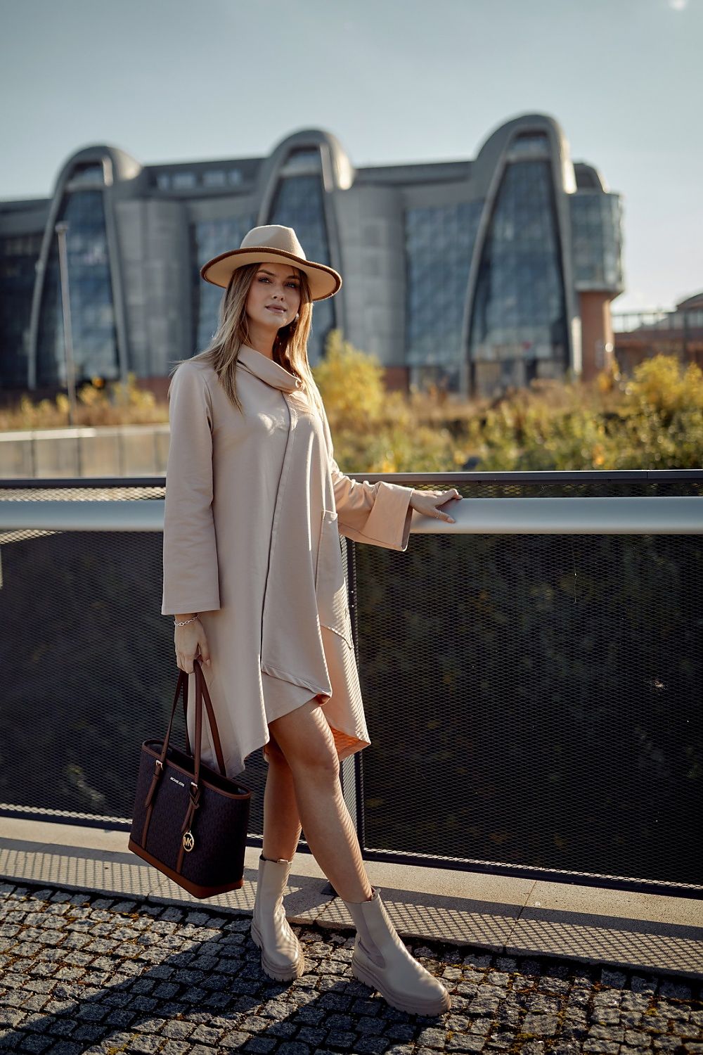 Day dress model 184090 Fasardi