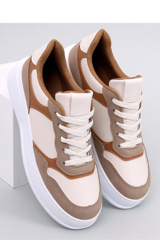 Sports shoes model 184236 Inello