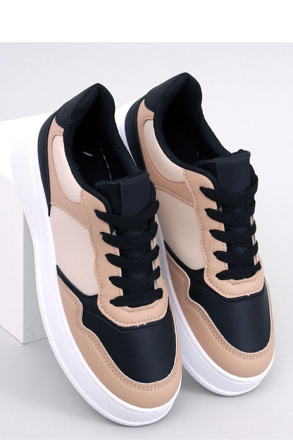 Sports shoes model 184237 Inello