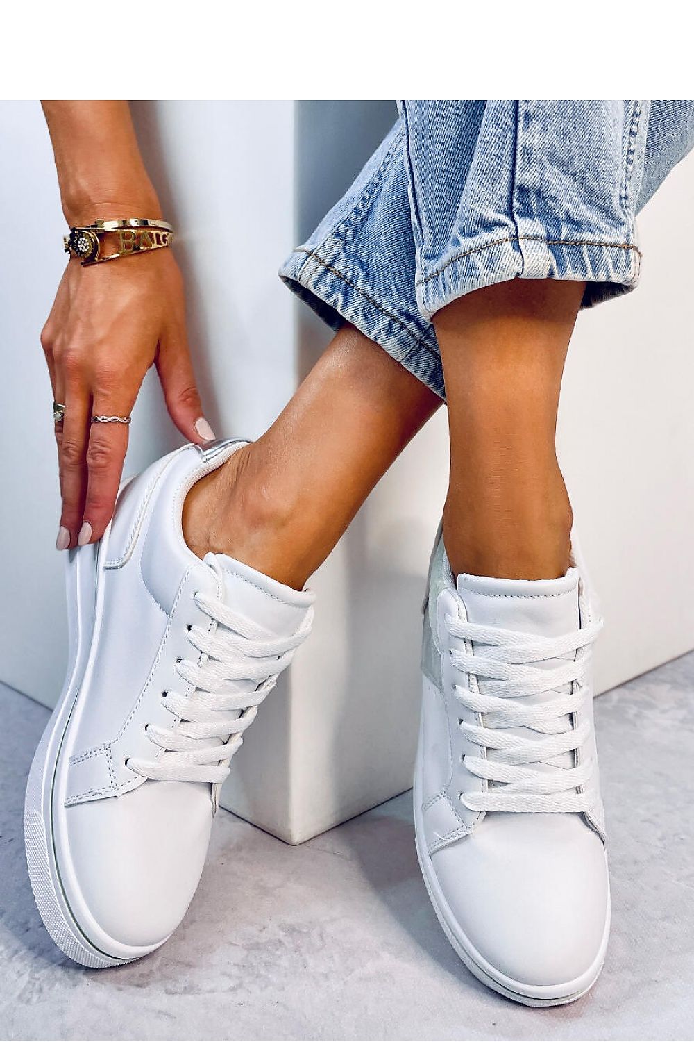 Sports shoes model 184249 Inello