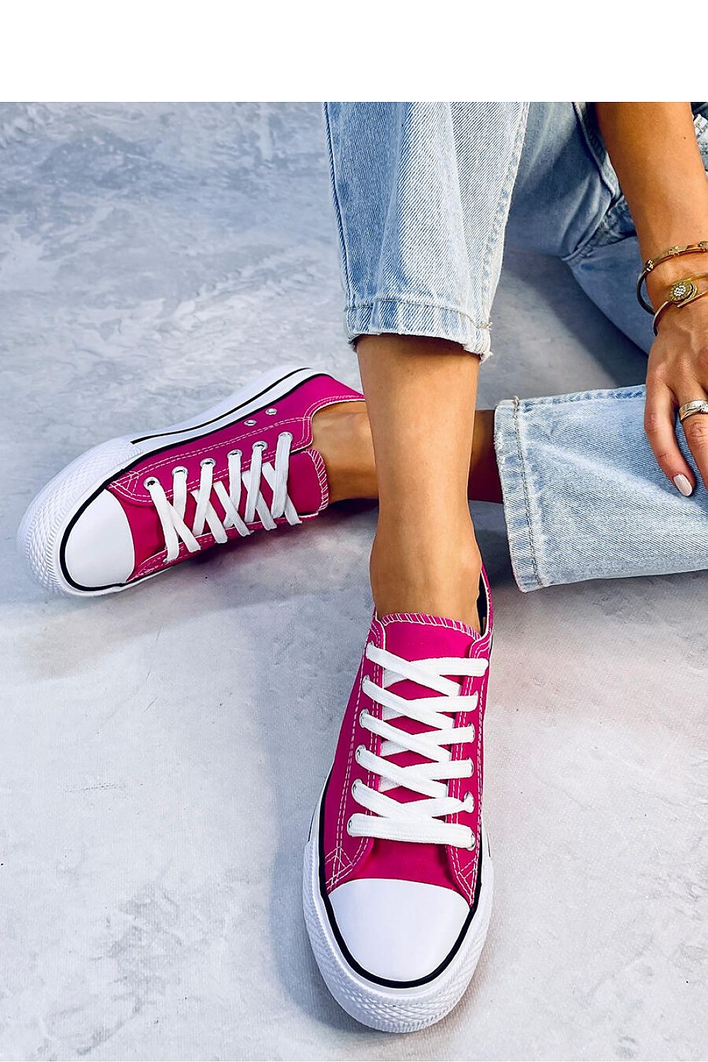 Inello model 184260 sneakers