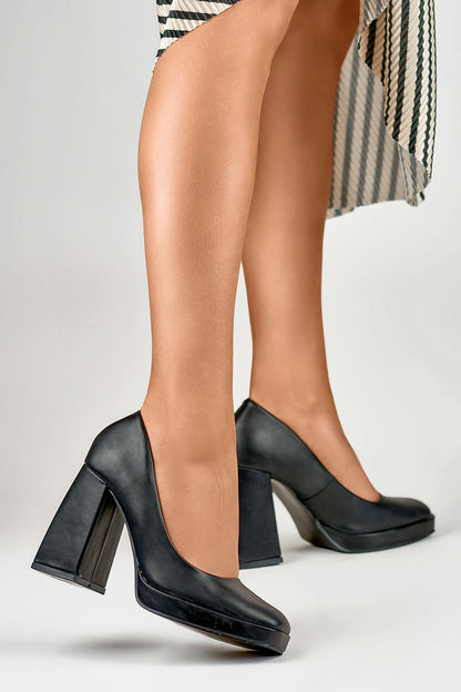 High-heeled pumps model 184640 PRIMO