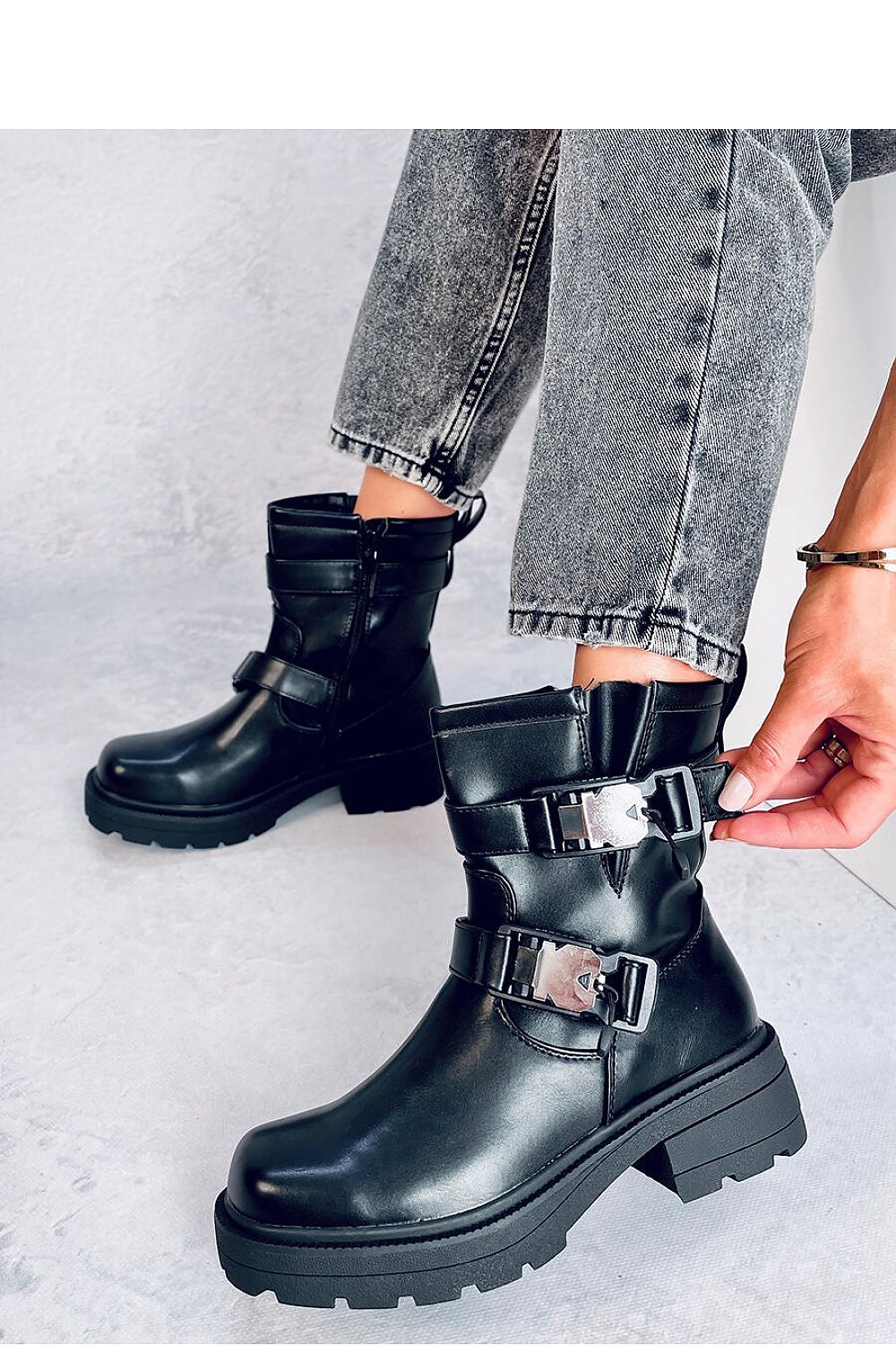 Bottes model 184672 Inello