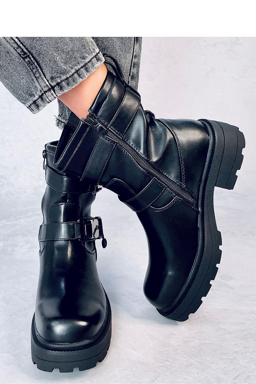 Bottes model 184672 Inello