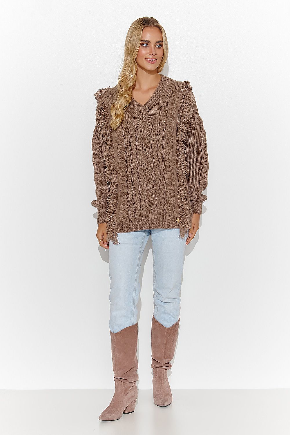 Sweater model 184802 Makadamia