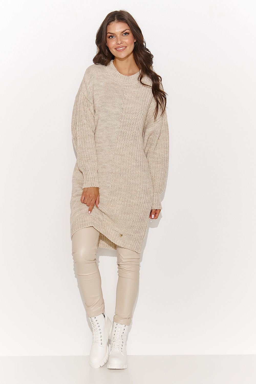 Long sweater model 184775 Numinou