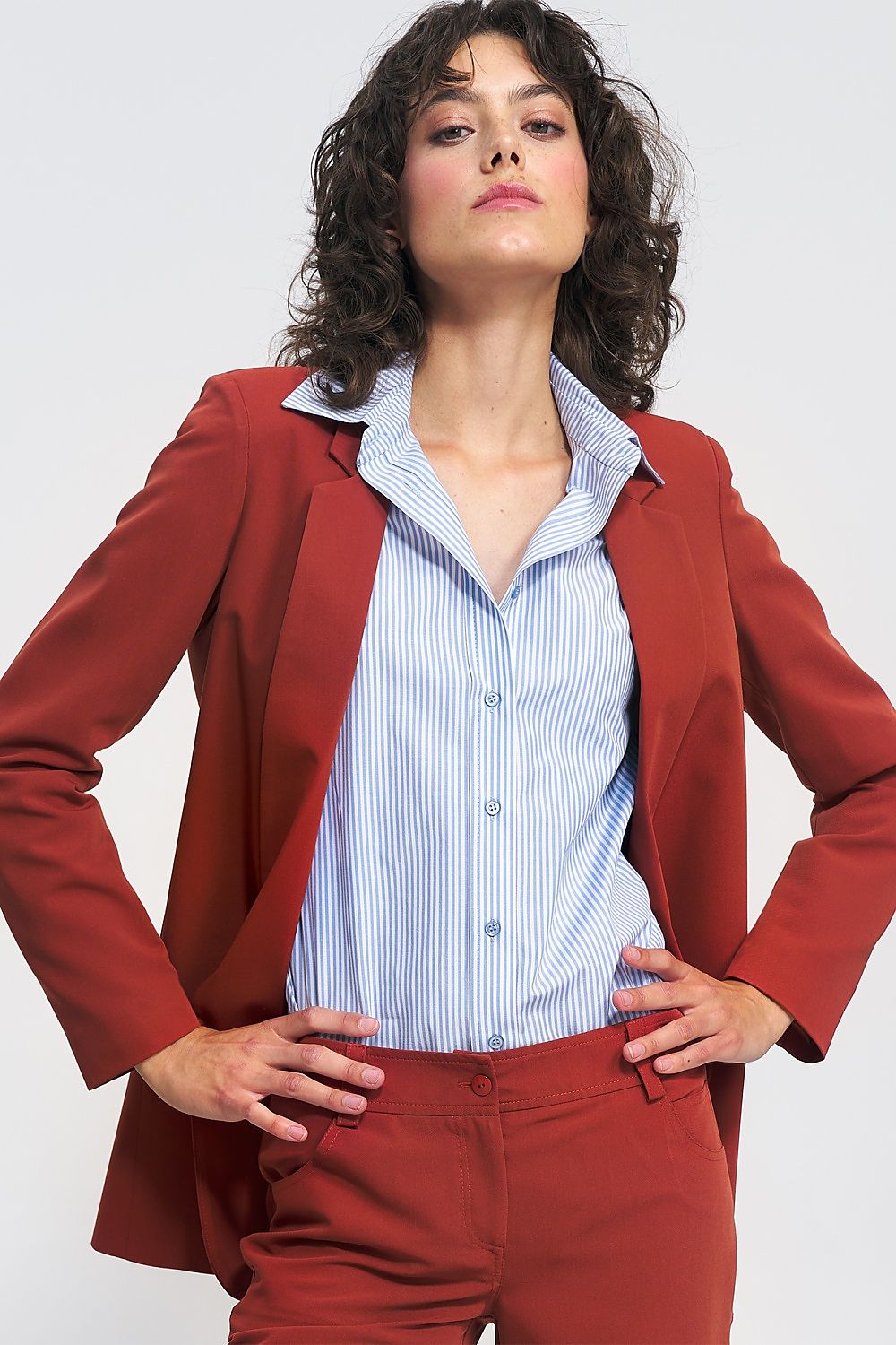 Women's blazer model 187962 Nife