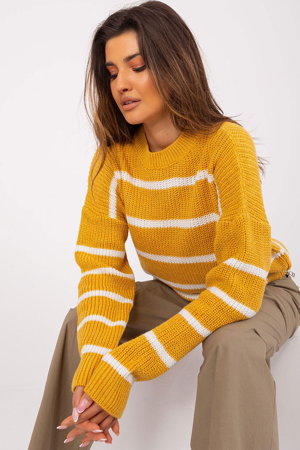 Badu model 185423 sweater