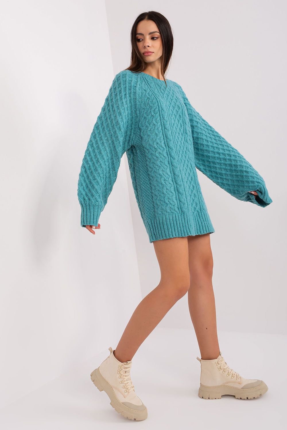 Long sweater model 185749 AT