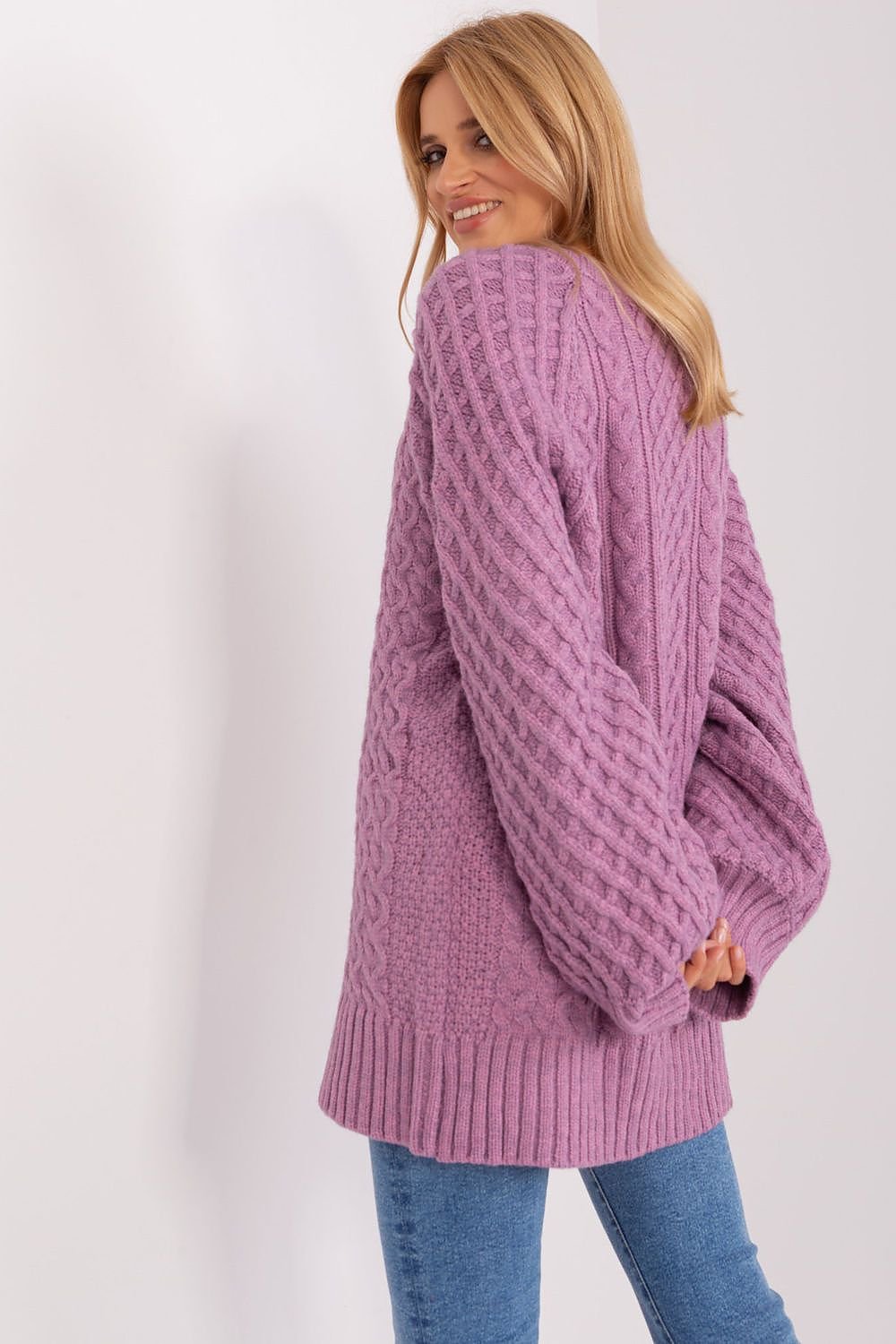 Long sweater model 185749 AT