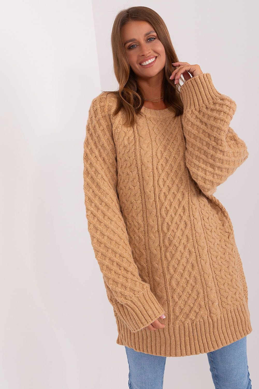 Long sweater model 185749 AT