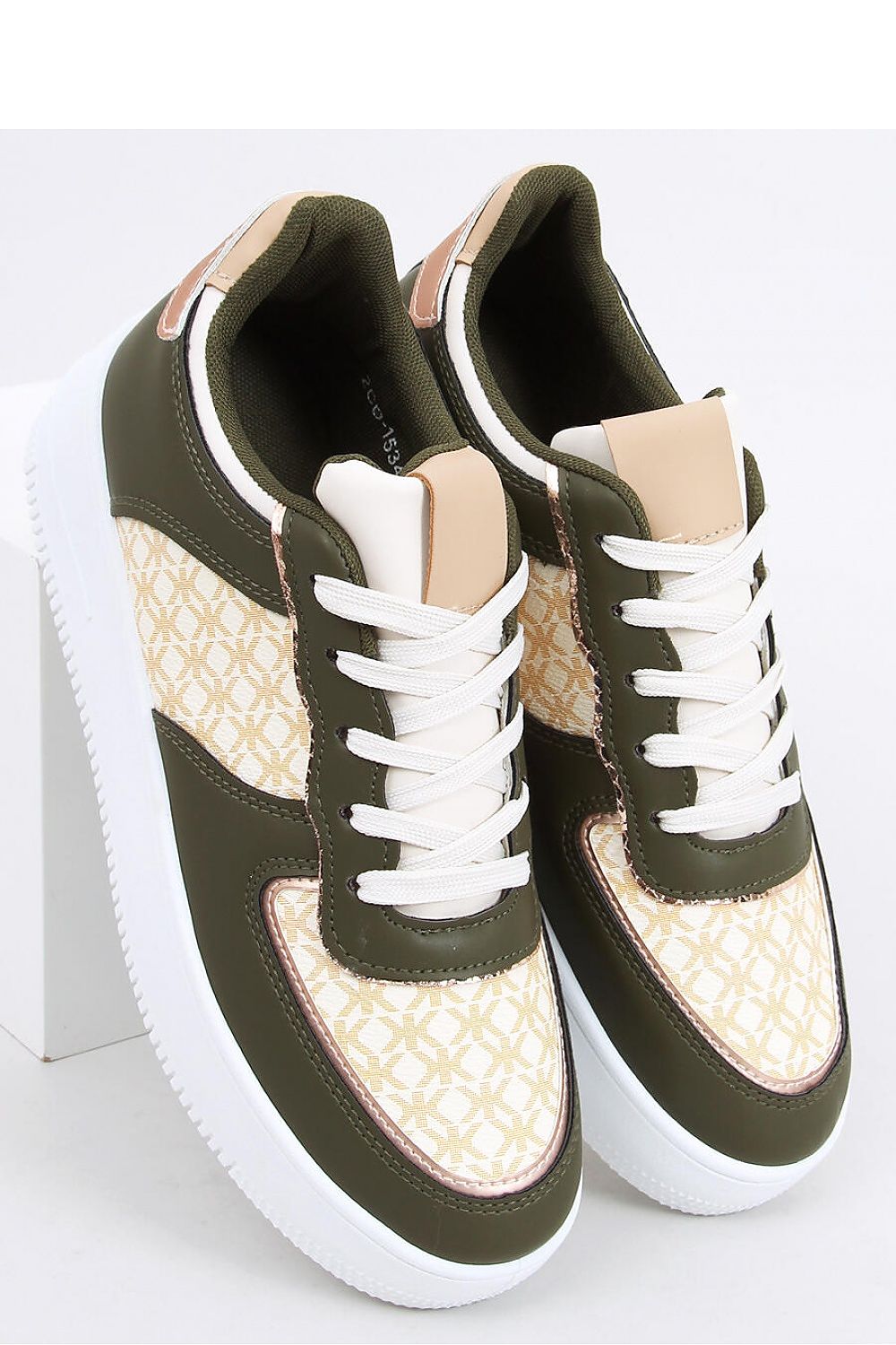 Sports shoes model 185759 Inello