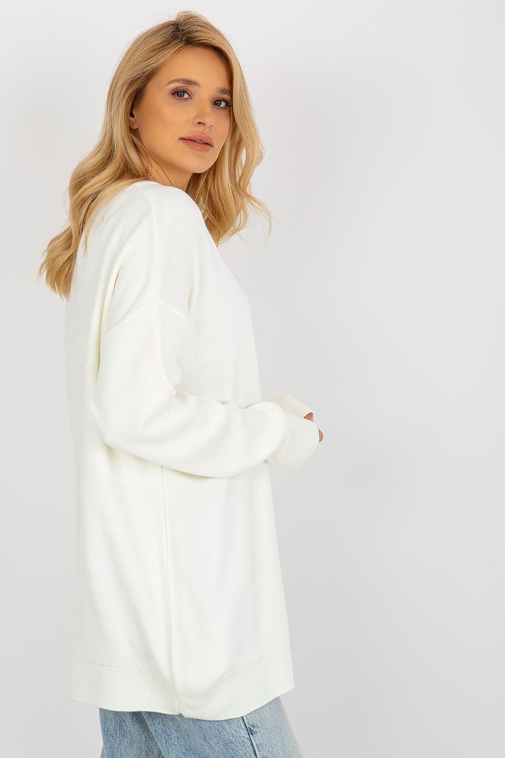 Badu model 186072 sweater