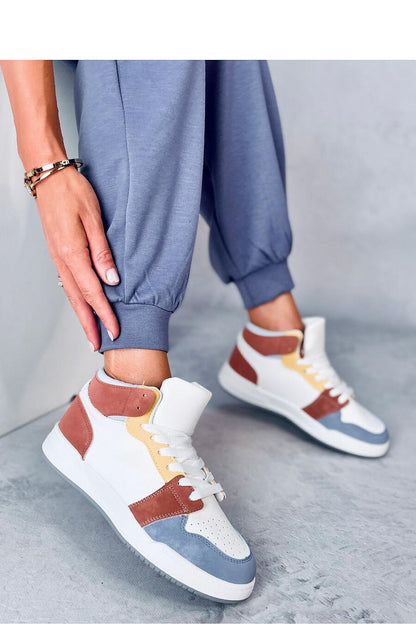Sports shoes model 186273 Inello