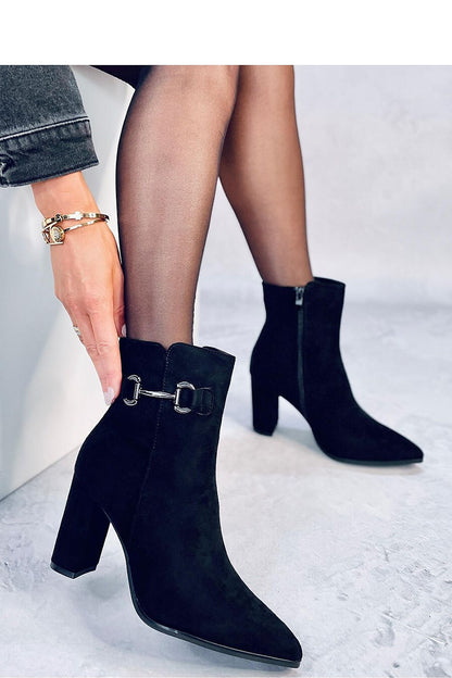 Bottes à talons model 186283 Inello