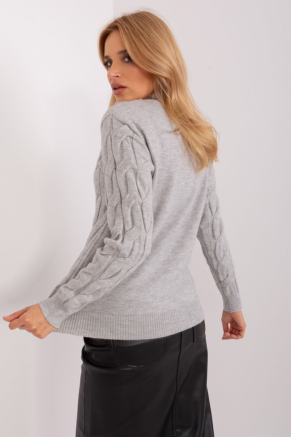Sweater model 199541 AT